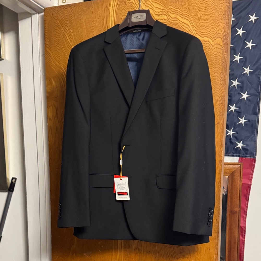 Mantoni Men's Classic Black Suit Jacket